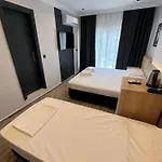 Otel Ada Park