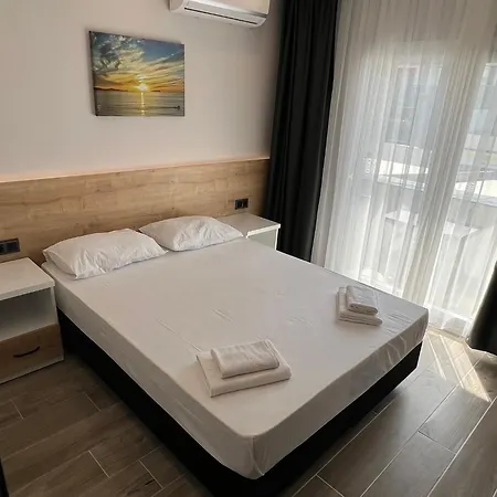 Hotel Ada Park