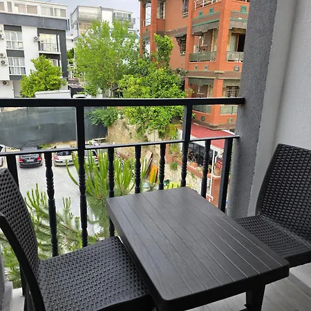 Hotel Ada Park *