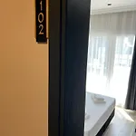 Szálloda Ada Park *